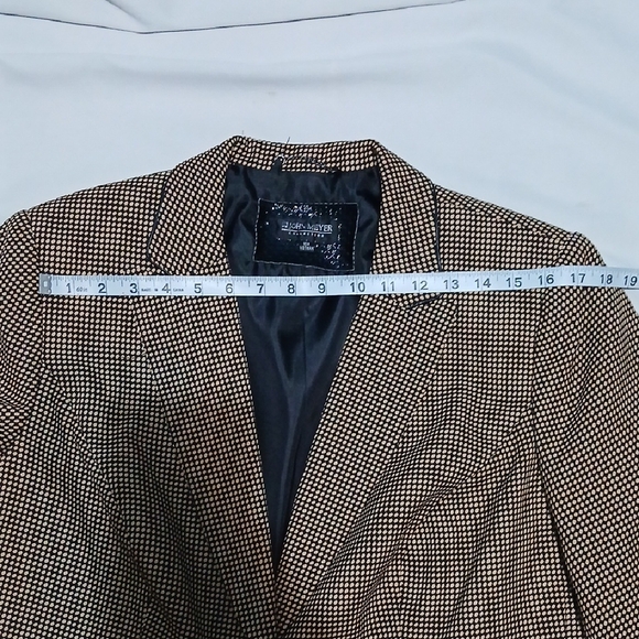 John Meyer Collection Classic Checkered Blazer - Picture 5 of 11